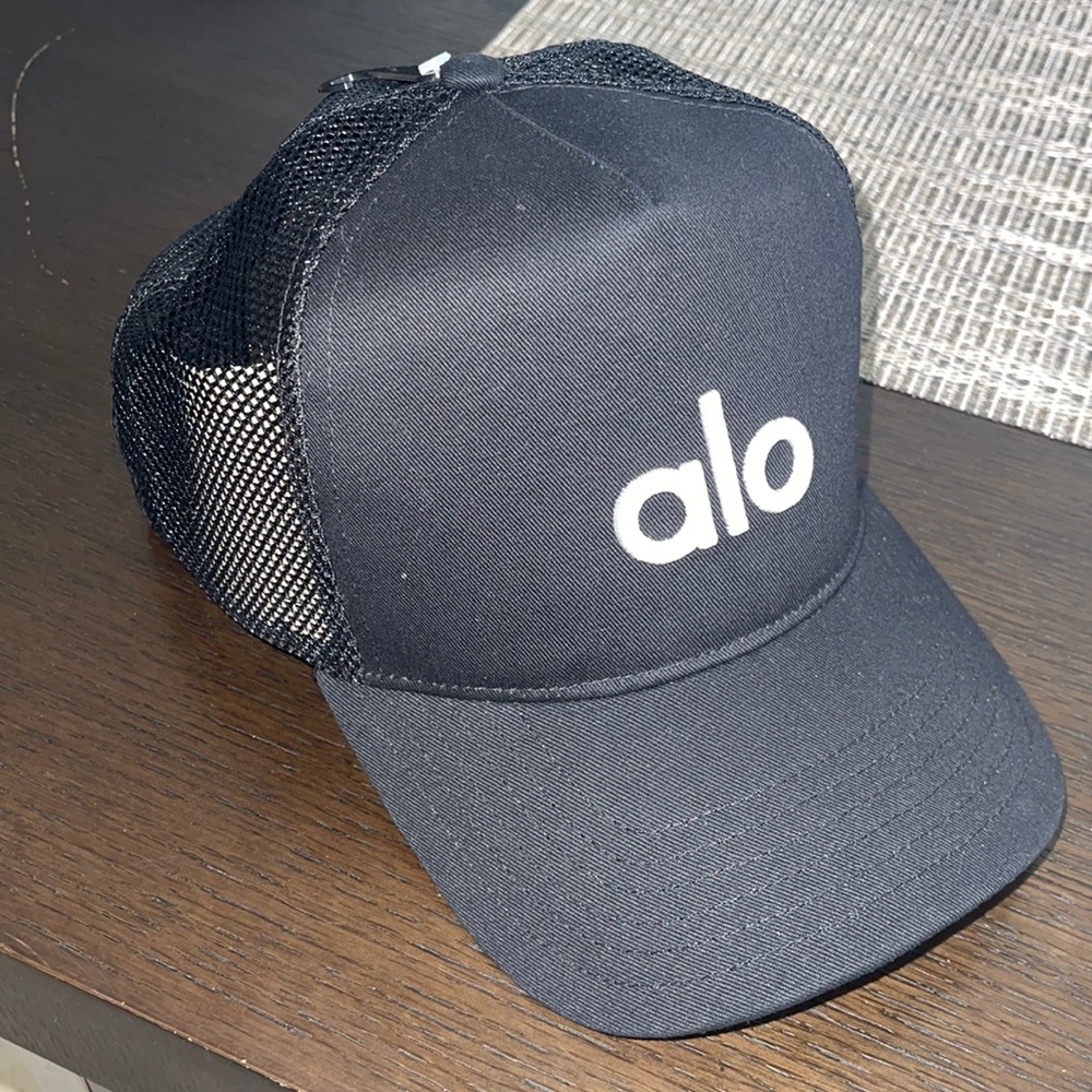 Alo yoga hat